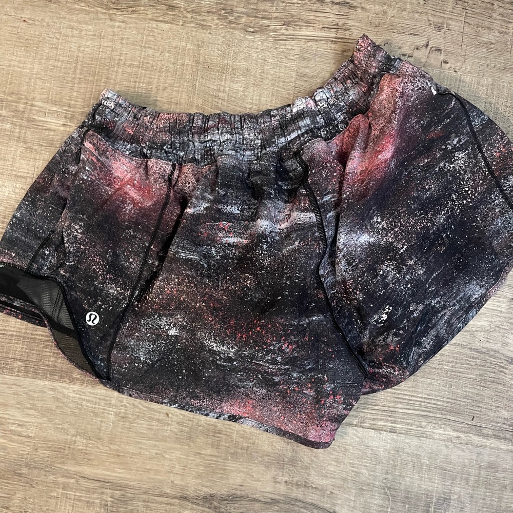 Lululemon hotty hot shorts